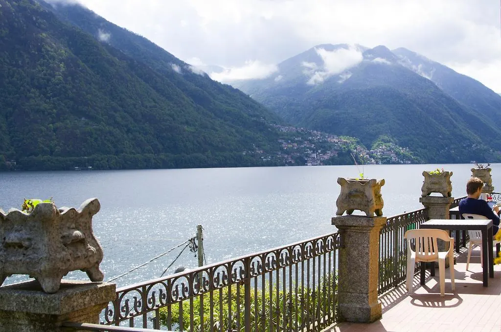 Apartment Villa The Dreamers Argegno Italy