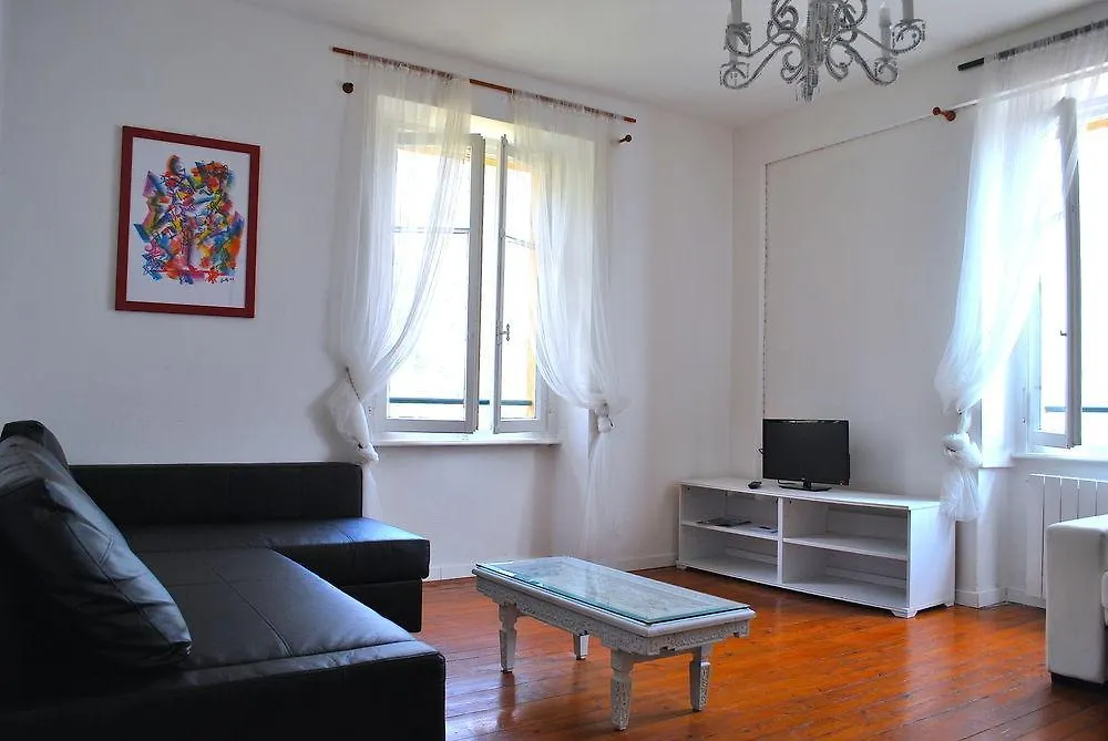 Villa The Dreamers Argegno Apartment